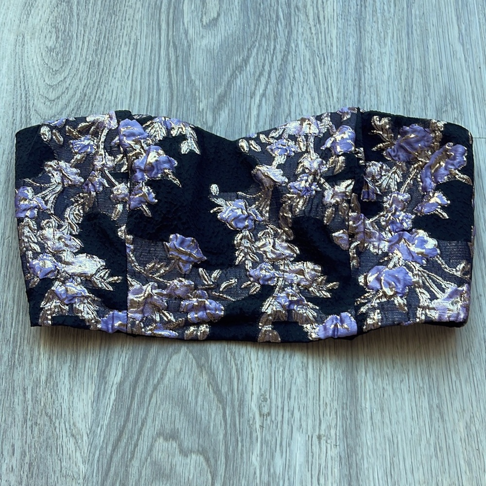 Lulus. Size medium. Strapless crop. Lavender, black chrome floral design.